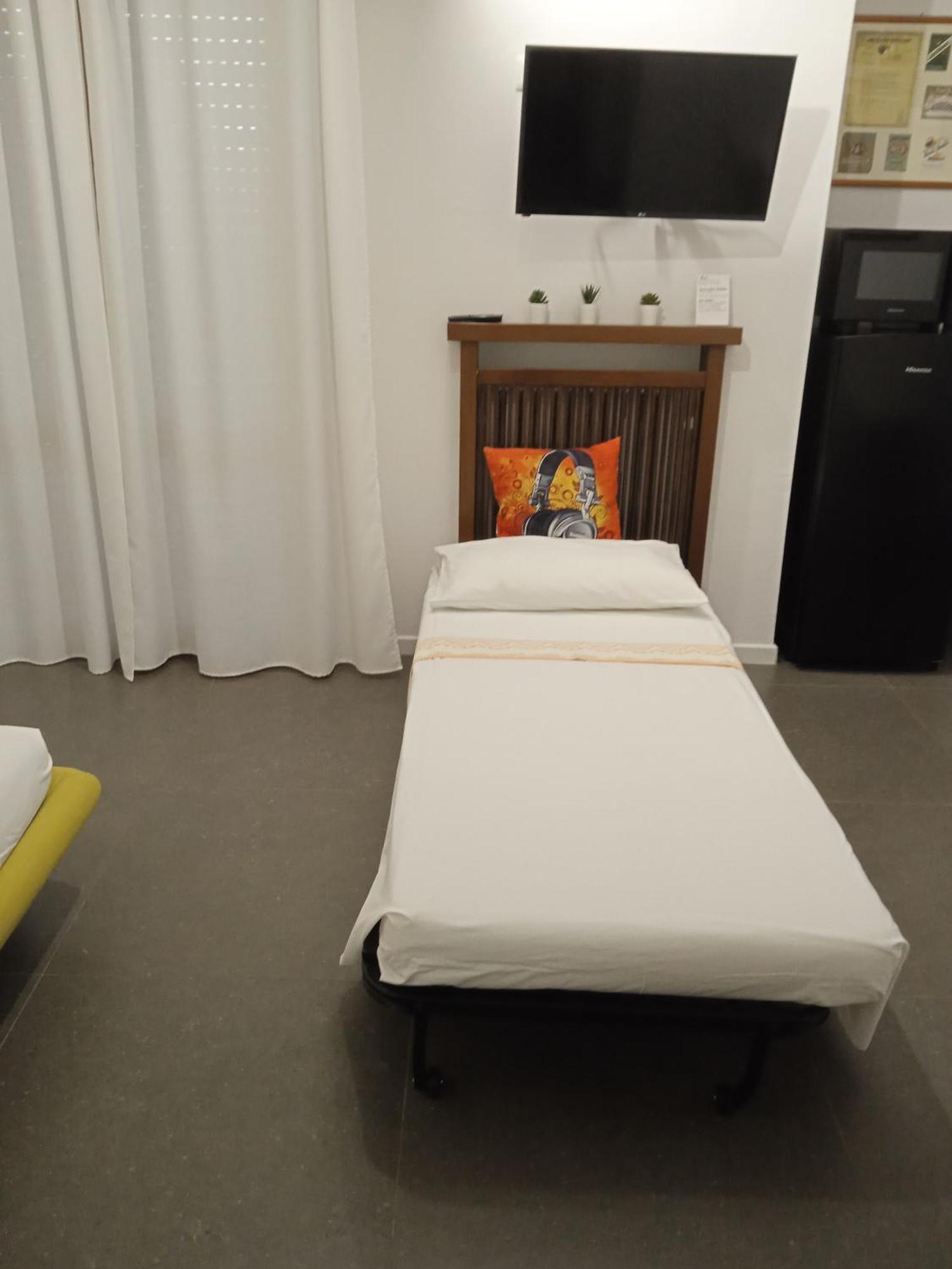 Casa Bonatti 호텔 페스키에라델가르다 객실 사진